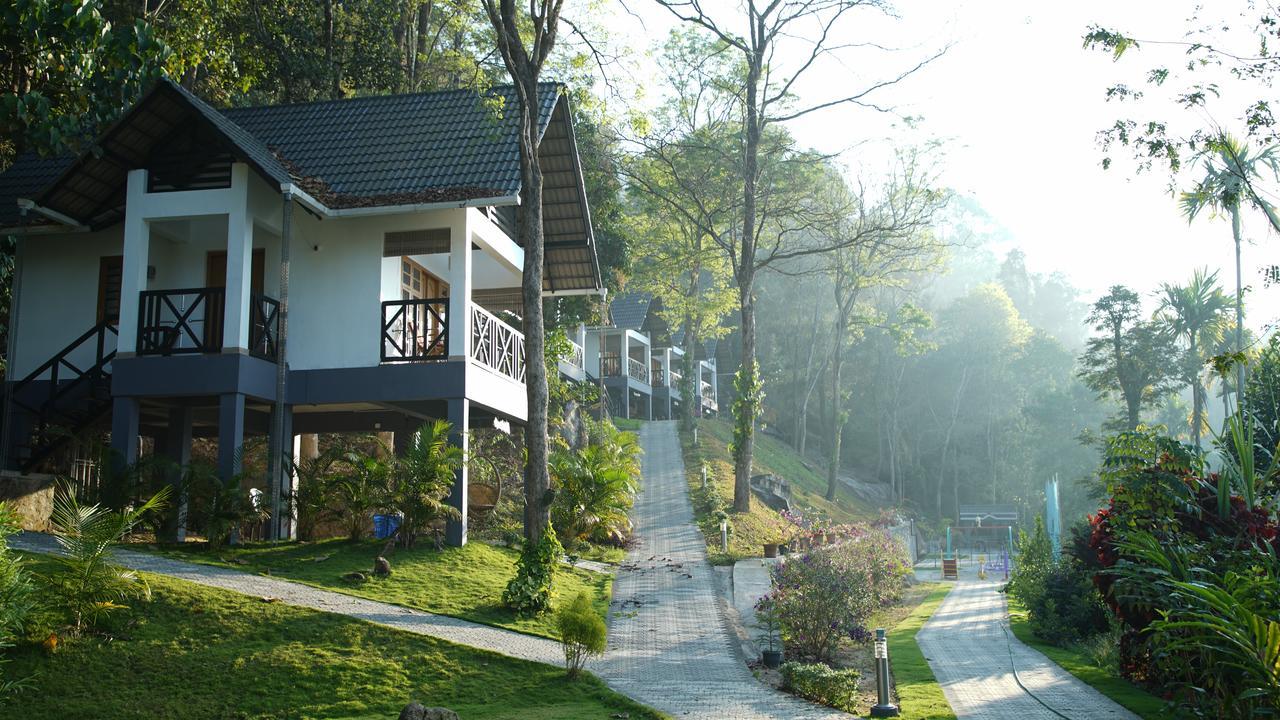 Woodrose Resort Kalpetta Exteriör bild